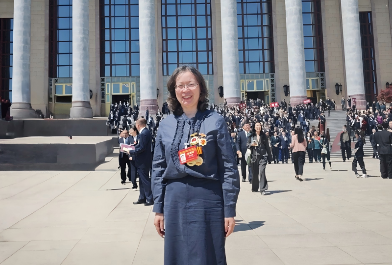芝麻大点的事 她坚持做到极致——记全国先进工作者苗红梅研究员