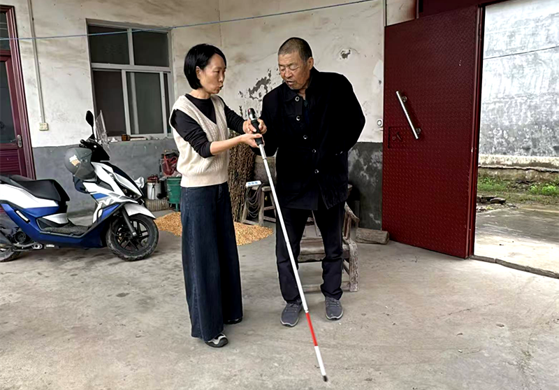 科技助残暖人心 智能服务惠民生——宝丰县科协联合开展“科技助残智能化服务”活动