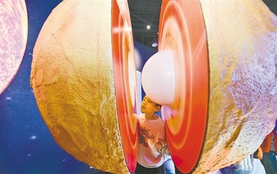 星火成炬 点亮科学之光——郑州科协开展全国科普月系列活动