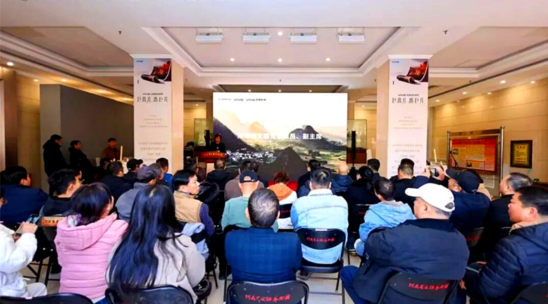 看看手机摄影有多优秀——首届中国手机摄影大展(河南)巡展在郑启动