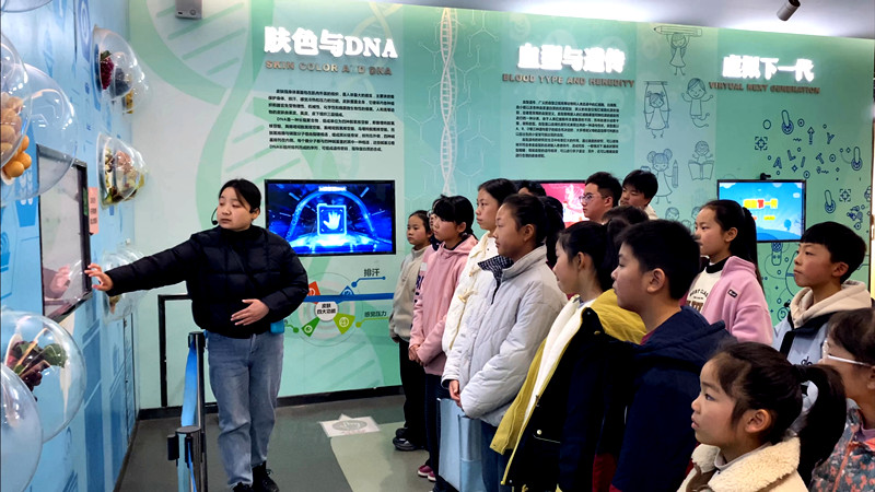 馆校携手育新苗 童声科普传新知 ——宝丰县科技馆小小科普讲解员培训班开班