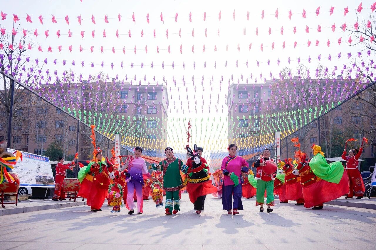 民星耀中原！2025河南“村晚”大联欢在济源举行