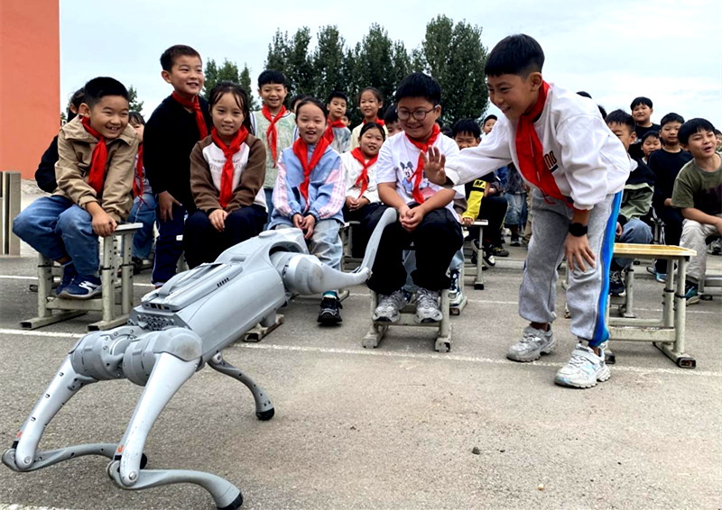 科普赋能少年 委员助力成长——宝丰县2026年全国科普月活动成功举办