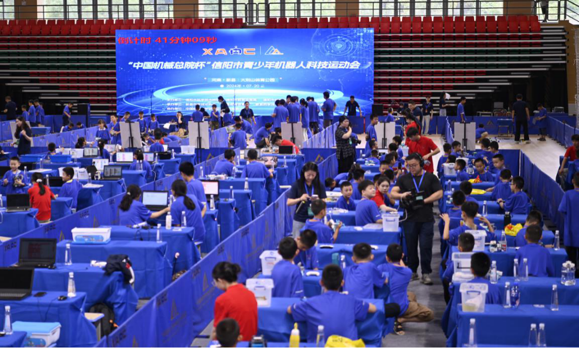 新县科协： 科技活动精彩纷呈 老区孩子感受科学魅力