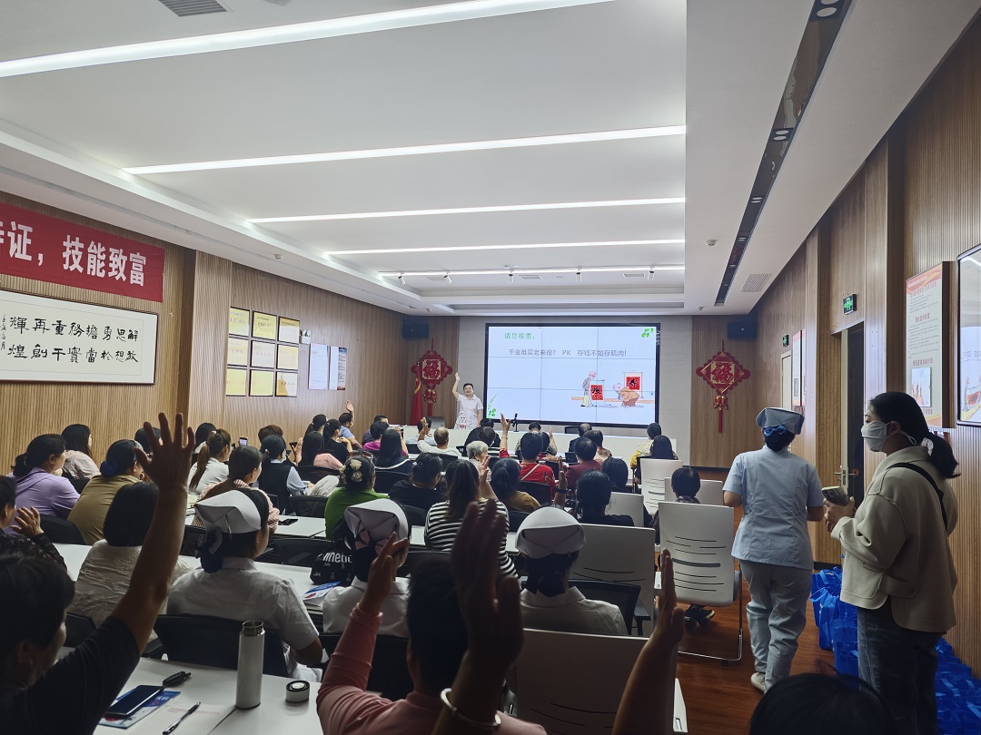 鹤壁市首席科普专家走进淇县鹤淇社区