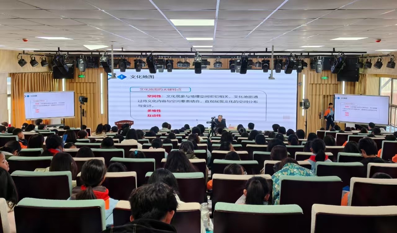 “科普中原讲坛”在郑州师范学院成功举办