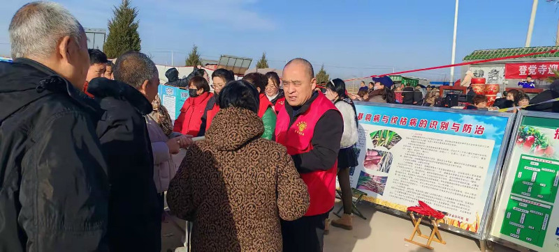 新乡市获嘉县科协组织开展农业科普志愿服务活动
