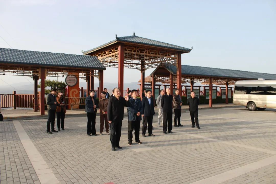 河南省老科协沿黄十市调研首站开启，助力黄河高质量发展新路径出炉！