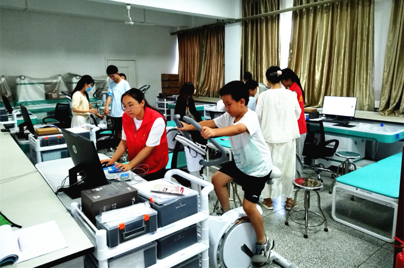 探索人体奥秘 社会实践活动 ——新乡市科技志愿暑期行走进河南医药大学基础医学院