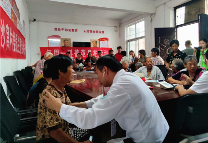 范县在行动“科普＋义诊”志愿服务活动走进张庄镇