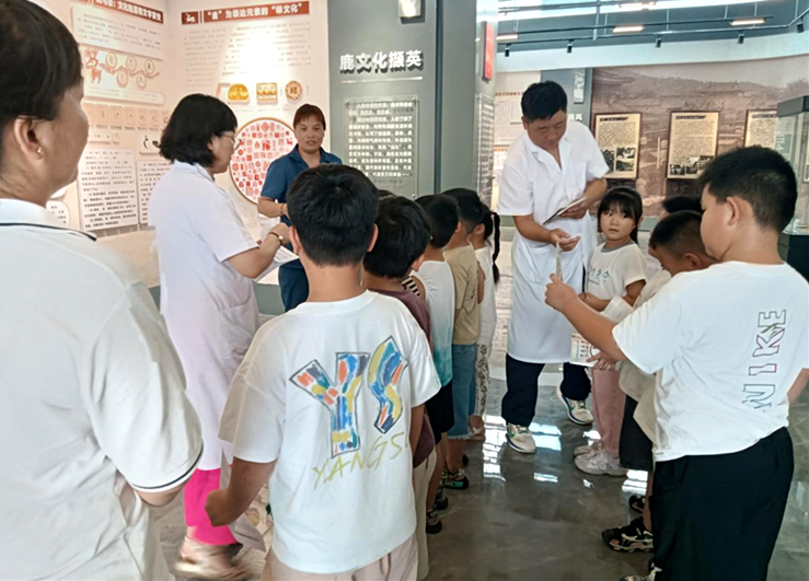 鹤壁市山城区八矿东井社区开展儿童健康“五小”专项科普服务活动