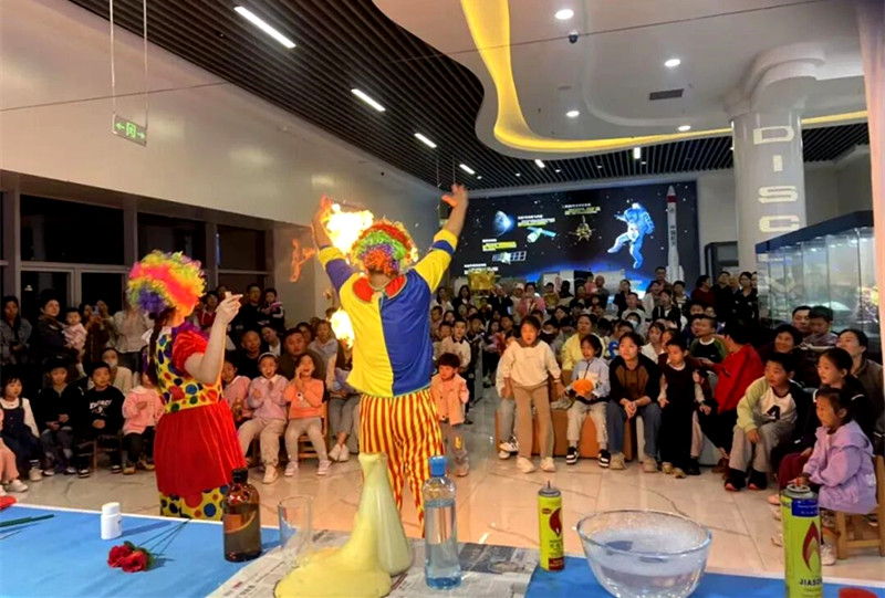 奇妙科技嘉年华，点亮别样团圆月——洛阳市孟津区科技馆国庆活动精彩回顾