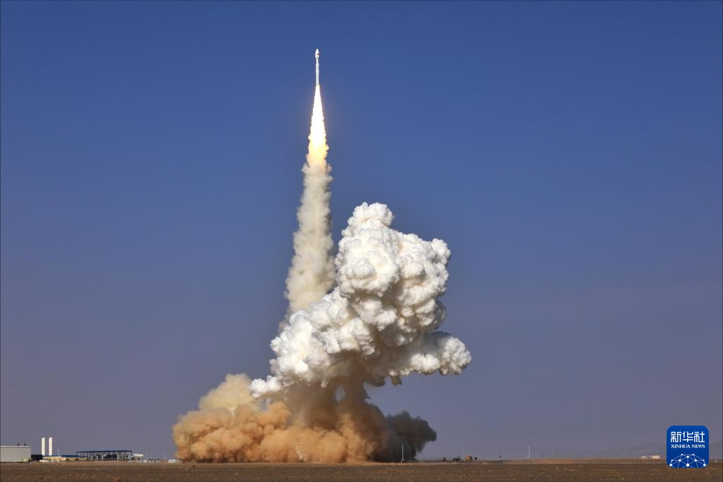 一箭三星！力箭一号遥八运载火箭发射成功