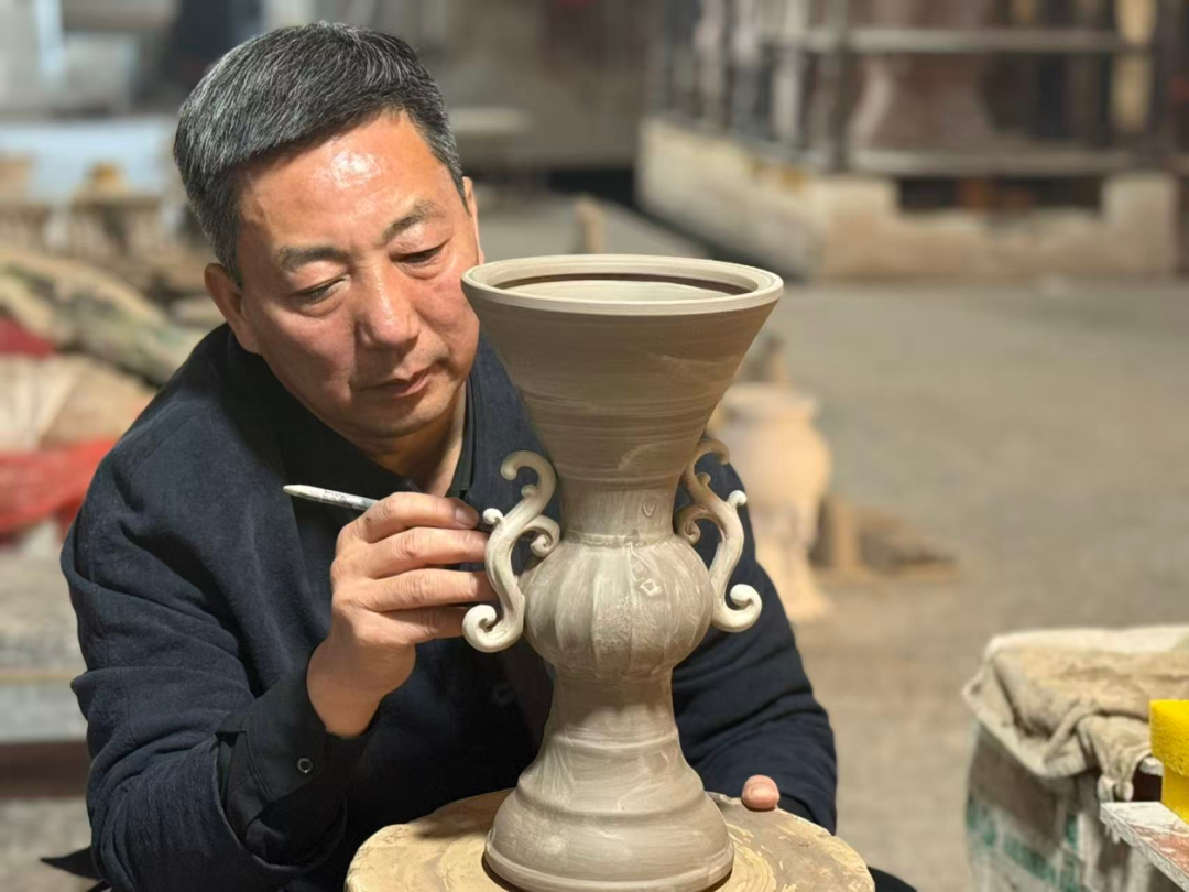 匠心守非遗 科技赋钧瓷——记省科协第十届委员会委员、亨盛钧窑艺术总监邢亚龙