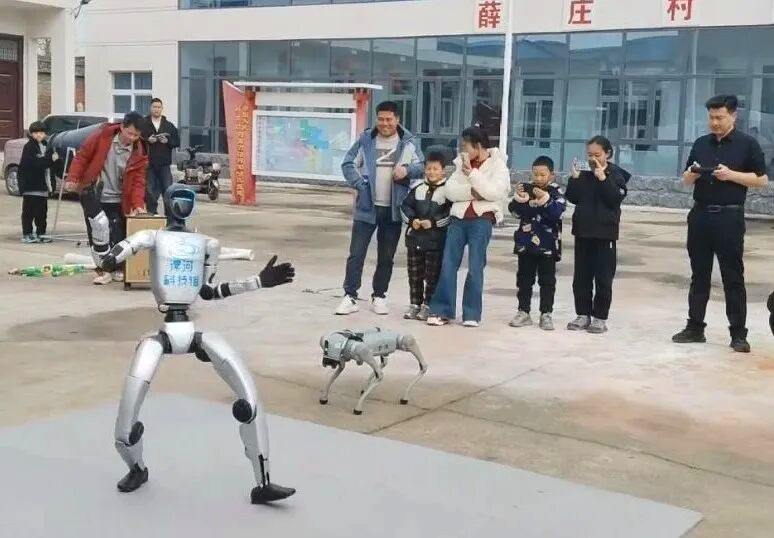 科技春风乡村行——漯河市科协“科普大篷车”新春走基层科普惠民暖人心