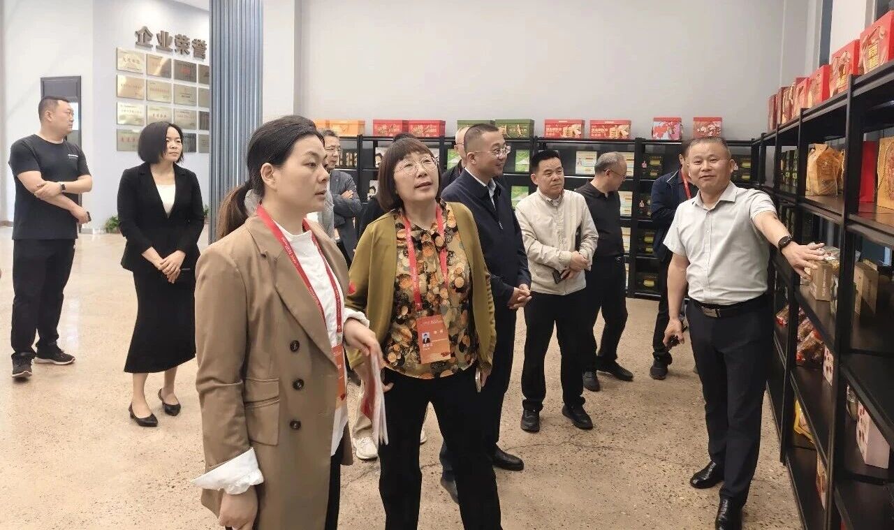 漯河市科协组织“院士专家企业行”精准赋能食品产业高质量发展