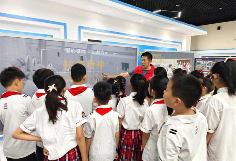 童心向党 探秘自然——新乡市科协开展“筑梦小小科学家” 暑期系列科普活动