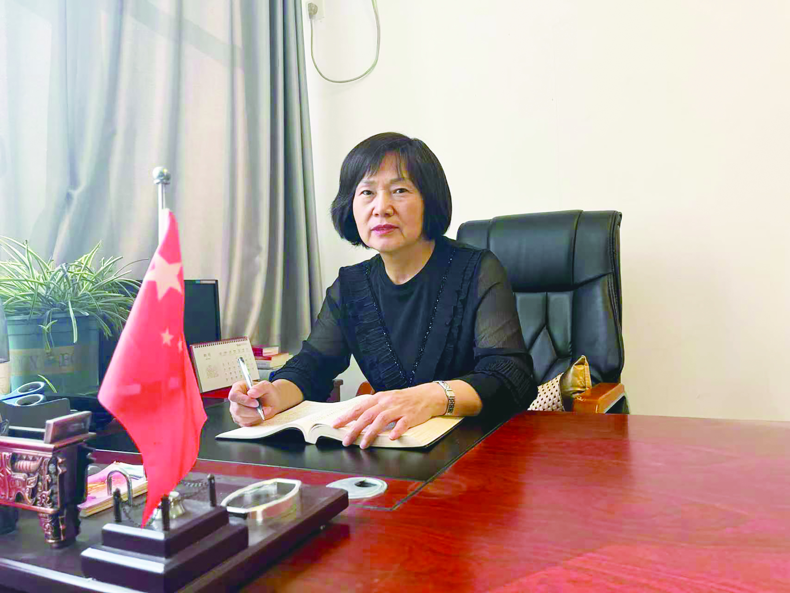 深耕畜牧科技一线 守护产业安全 ——记正高级兽医师安利民